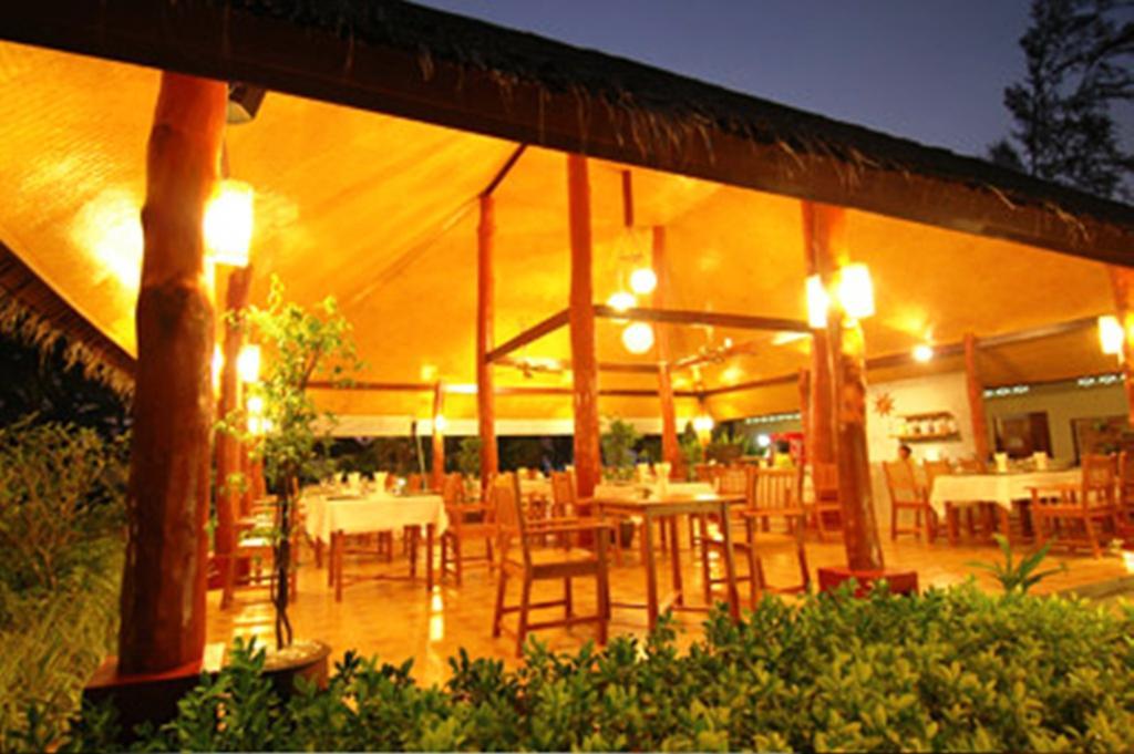 Anandah Beach Resort Ban Thung Tuk Exterior foto