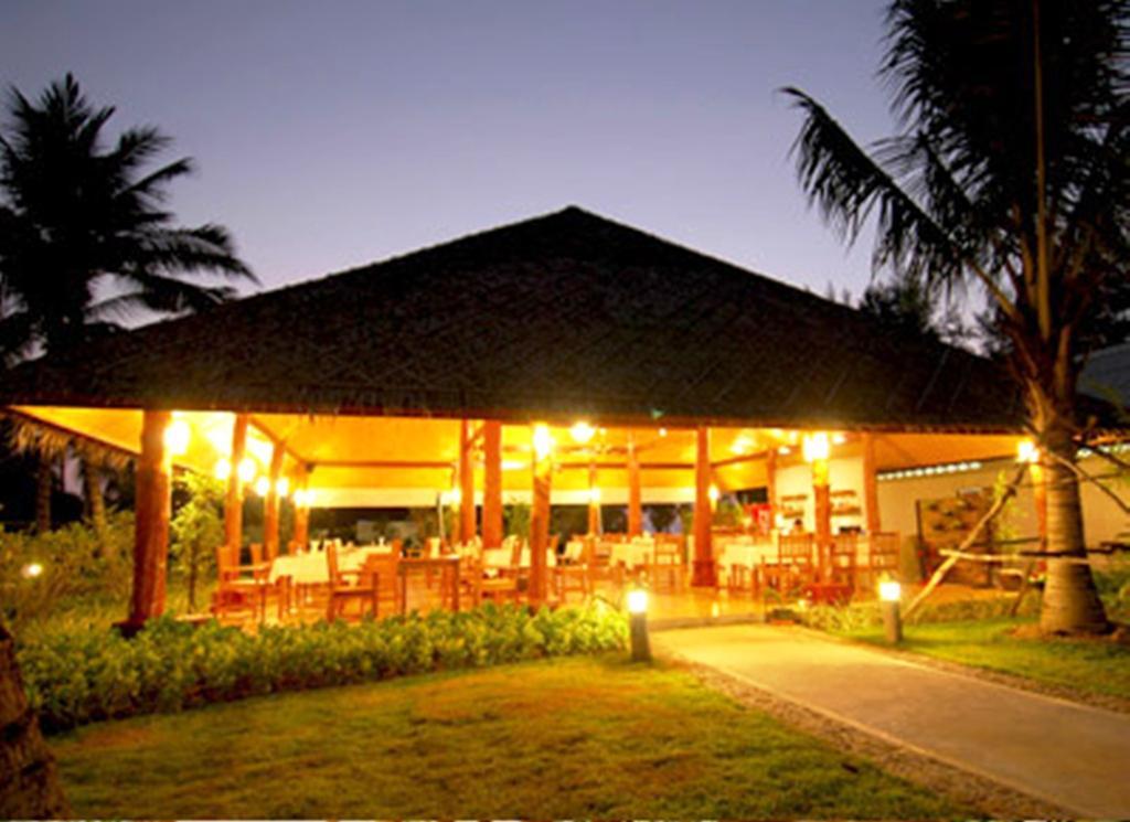 Anandah Beach Resort Ban Thung Tuk Exterior foto
